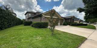 Stunning 5 Bedroom Home with Screened Pool & 3-Car Garage Gallery 73