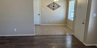 9626 W Mountain View Road Gallery 4