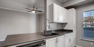 Broadleaf Apartments Gallery 82