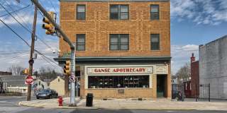 353 West King Street Gallery 27
