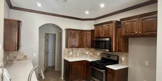 Gorgeous 4 Bed 2 Bath In Edmond Gallery 5
