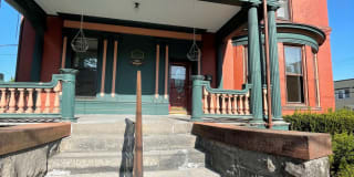 Skidmore Apartments Gallery 14
