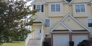104 E SHELDRAKE Circle Gallery 1
