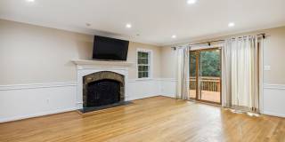 5 BR 4.5 BA home with inground heated pool and extensive hardscape! Gallery 12