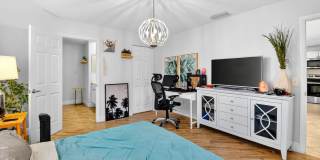 320 Riverdale Road Gallery 22