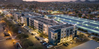 View 32 Apartments Gallery 81