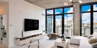 Corner 2nd Gallery 3