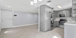 6854 NW 173rd Dr Gallery 10
