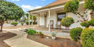 STORYBOOK CHARM IN THE HEART OF DOWNTOWN PERRIS! Gallery 4