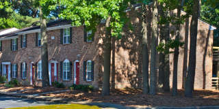 Thousand Oaks Gallery 21