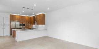 19701 NE 16th Pl Gallery 52