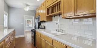 4410 Trowbridge Drive - Unit A Gallery 10
