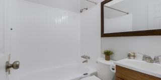 5004 ROANOKE Place Gallery 21