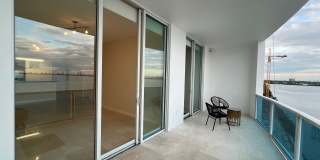 725 Northeast 22nd Street Gallery 1