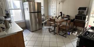 Huge 4 bed in Allston.... Gallery 1