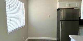 East Vista Gallery 3