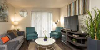 4533 E Riverside Dr 4533 E Riverside Dr Gallery 1