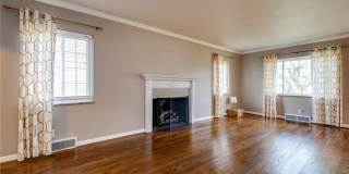 5 Bedroom, 2 Bath Ranch Home in Oakwood! Gallery 9