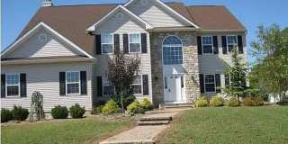 Stunning Home with Private Pool in Manchester Gallery 1