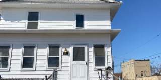 Spacious Home Available Now! Gallery 1