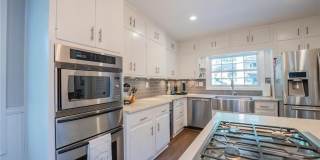 1210 Lenox Circle NE Gallery 6