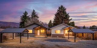 Brand new 2 bed/2 bath, central a/c, dishwasher, washer & dryer, deck & patio! April rent free! Gallery 25