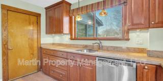 13 Bridgham Ave - 2 Gallery 7