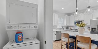 Ellery Lane Gallery 12