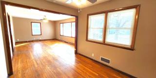 Easy access to Shopping and Highways! Easy access to Shopping and Highways! Gallery 5