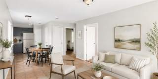 7579 Windsor Oaks Gallery 1