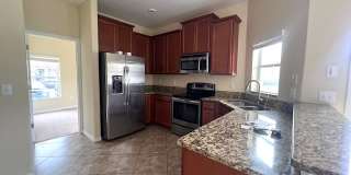 31225 Claridge Pl Gallery 3