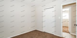 4906 Refugee Road Gallery 9