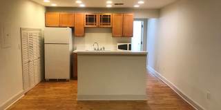 692 N High Street Gallery 3