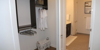 Woodmont Metro at Metuchen Station Gallery 13