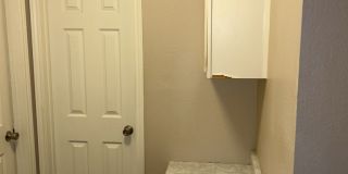 105 Reagan Ave Street Gallery 4