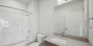 Linden Hill Gallery 28