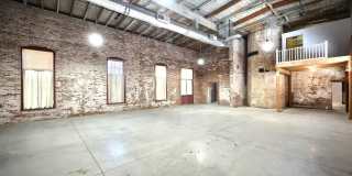 241 N FRANKLIN Street Gallery 6