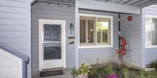 425 Cork Harbour Cir Apt E Gallery 1