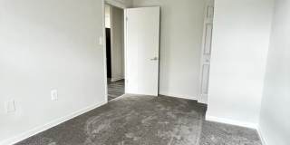 Quincy Village Apartments Gallery 22