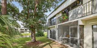Pierce Beach Premier Apartments at Woodland Condominium Gallery 23