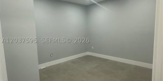 1628 NW 15th St Gallery 6