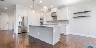 3104 W Bay Villa Ave Gallery 21