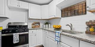 Mayfair Apartments Gallery 4