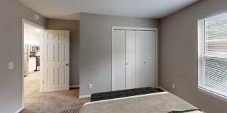 Elston Point Gallery 58