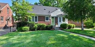 2453 WINDEMERE Road Gallery 1