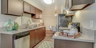 Walnut Grove Landing Apartments Gallery 1