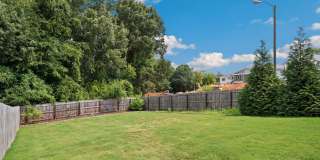 Stunning Like-New 4 Bedroom Home with Solar Panels & Fenced Backyard in Raleigh! Gallery 25