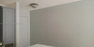 300 W 74th Pl Gallery 1