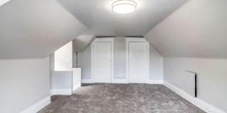 Stunning 4 bedroom home in Beechview available August 1! Gallery 20