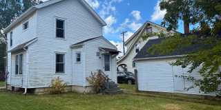 Charming 3 Bed Property at Prime Location Gallery 28